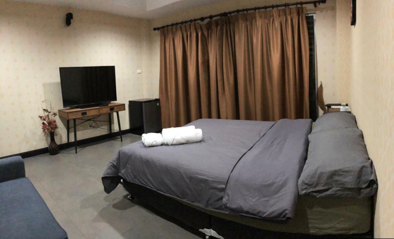 Rooftop Room Пак-Крет Экстерьер фото